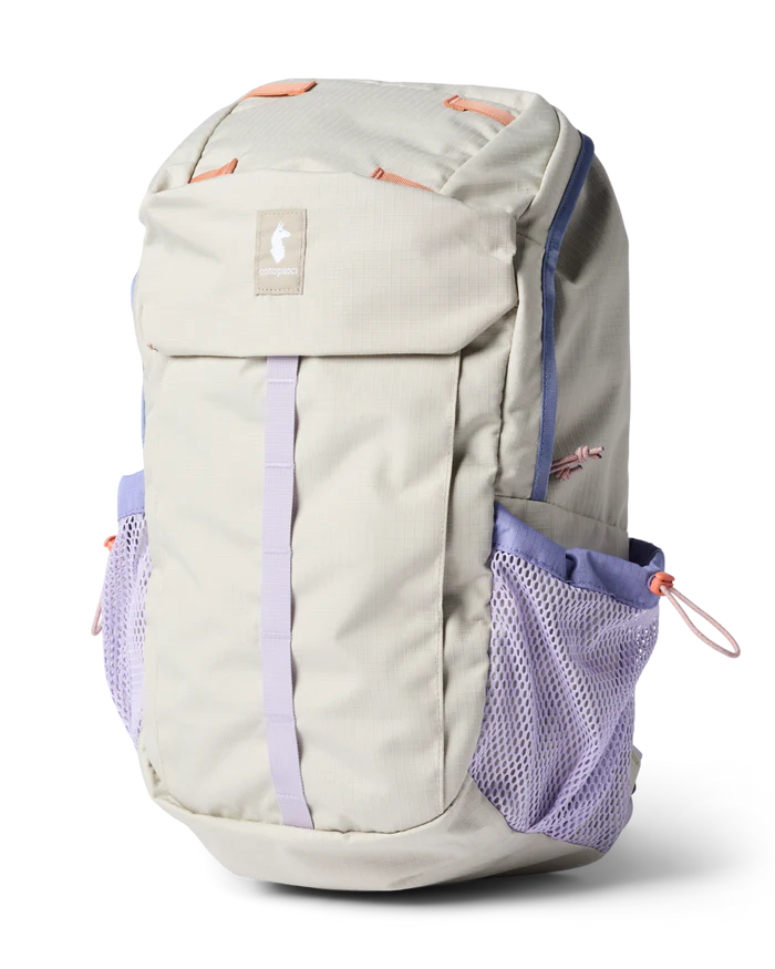 Clase 28L Daypack