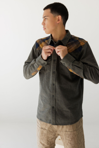 Buckarooski Button Up