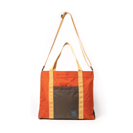 Mountain Essential Tote
