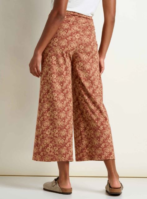 Chaka Wide Leg Crop Pant