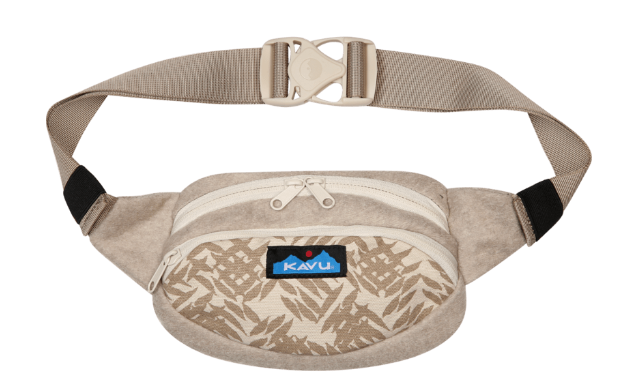 Cozy Spectator Fanny Pack